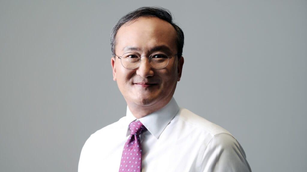 본문 이미지 - 이석희 전 하이닉스 대표가 인텔 파운드리 수석 부사장에 선임됐다.(인텔 제공)/뉴스1