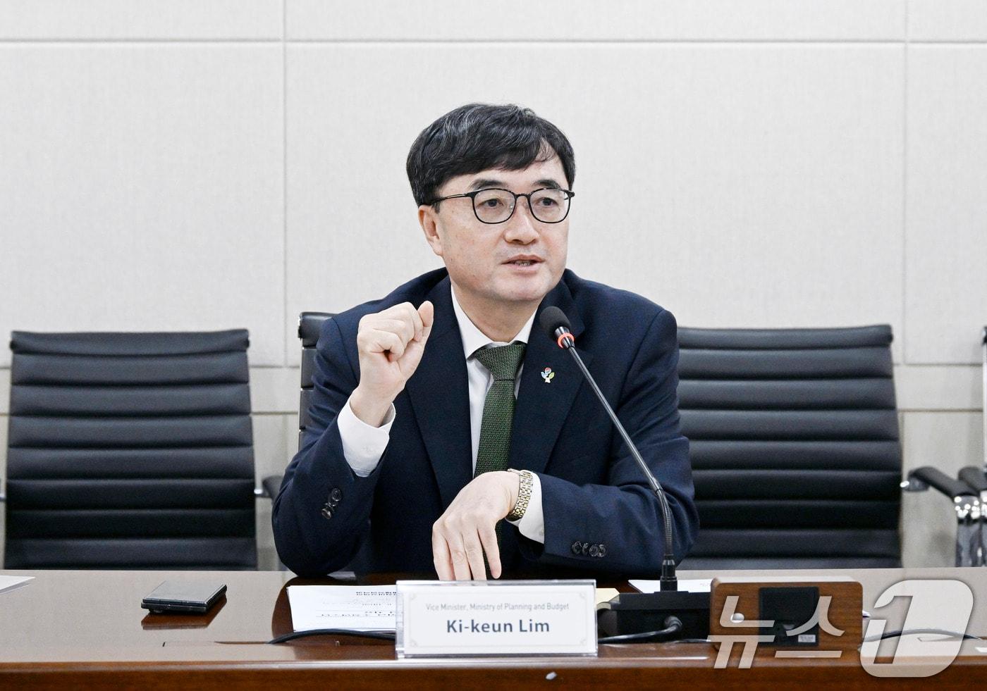본문 이미지 - 임기근 기획예산처 차관. (기획예산처 제공. 재판매 및 DB금지) 2026.6.19 ⓒ 뉴스1