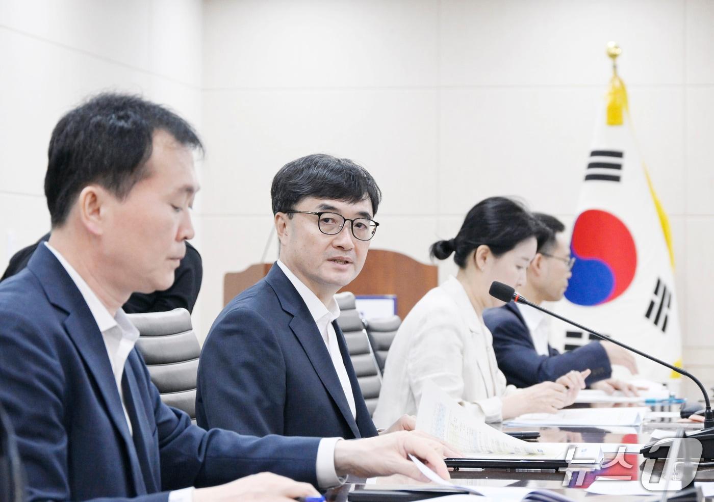 본문 이미지 - 임기근 기획예산처 차관이 19일 오후 서울 중구 한국재정정보원에서 열린 '재정운용 분야 정상화 TF' 2차 회의에서 발언하고 있다.(기획예산처 제공)