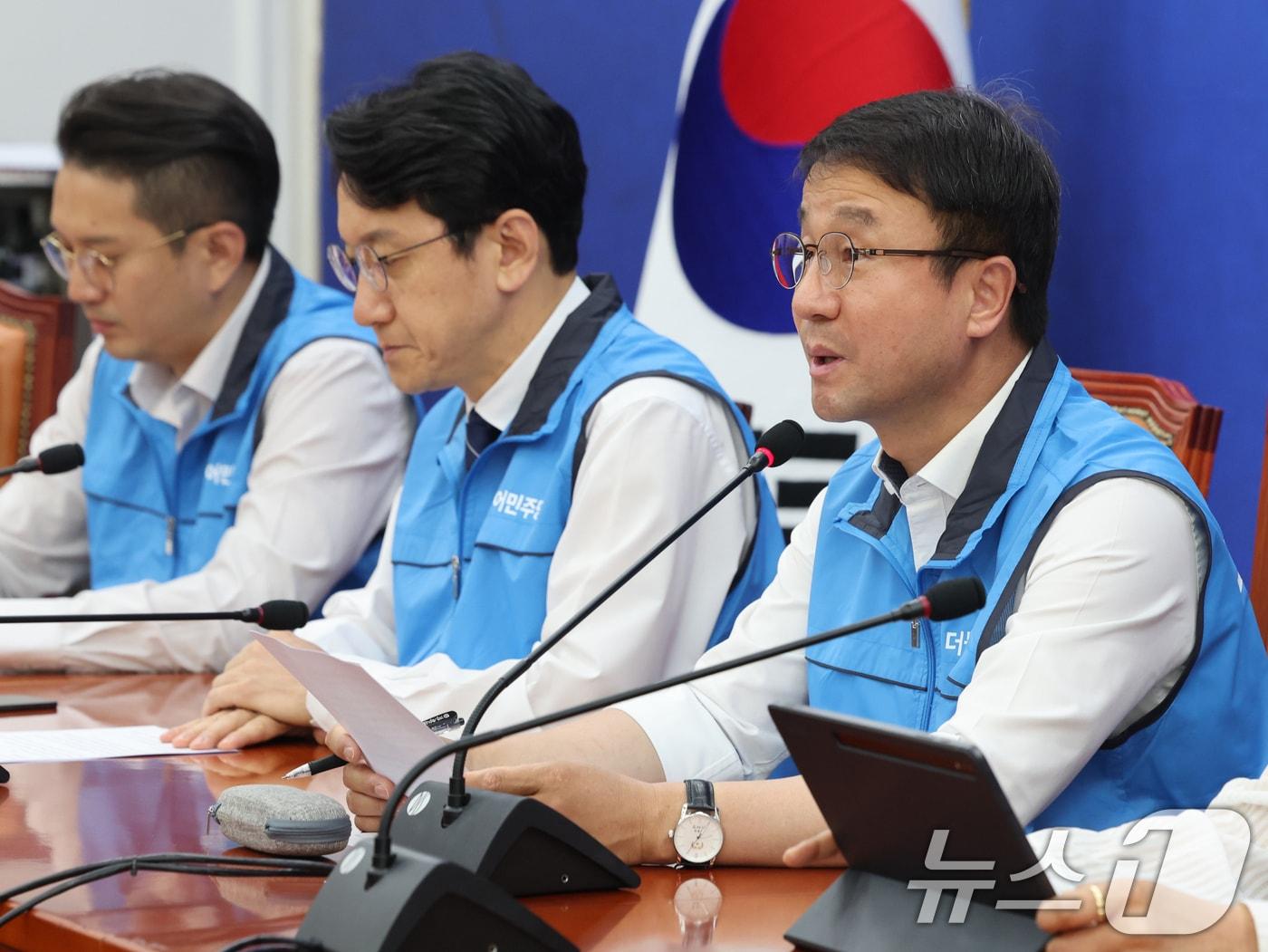 본문 이미지 - 한병도 더불어민주당 원내대표가 2일 오전 서울 여의도 국회에서 열린 원내대책회의에서 모두발언을 하고 있다. 2026.6.2 ⓒ 뉴스1 황기선 기자