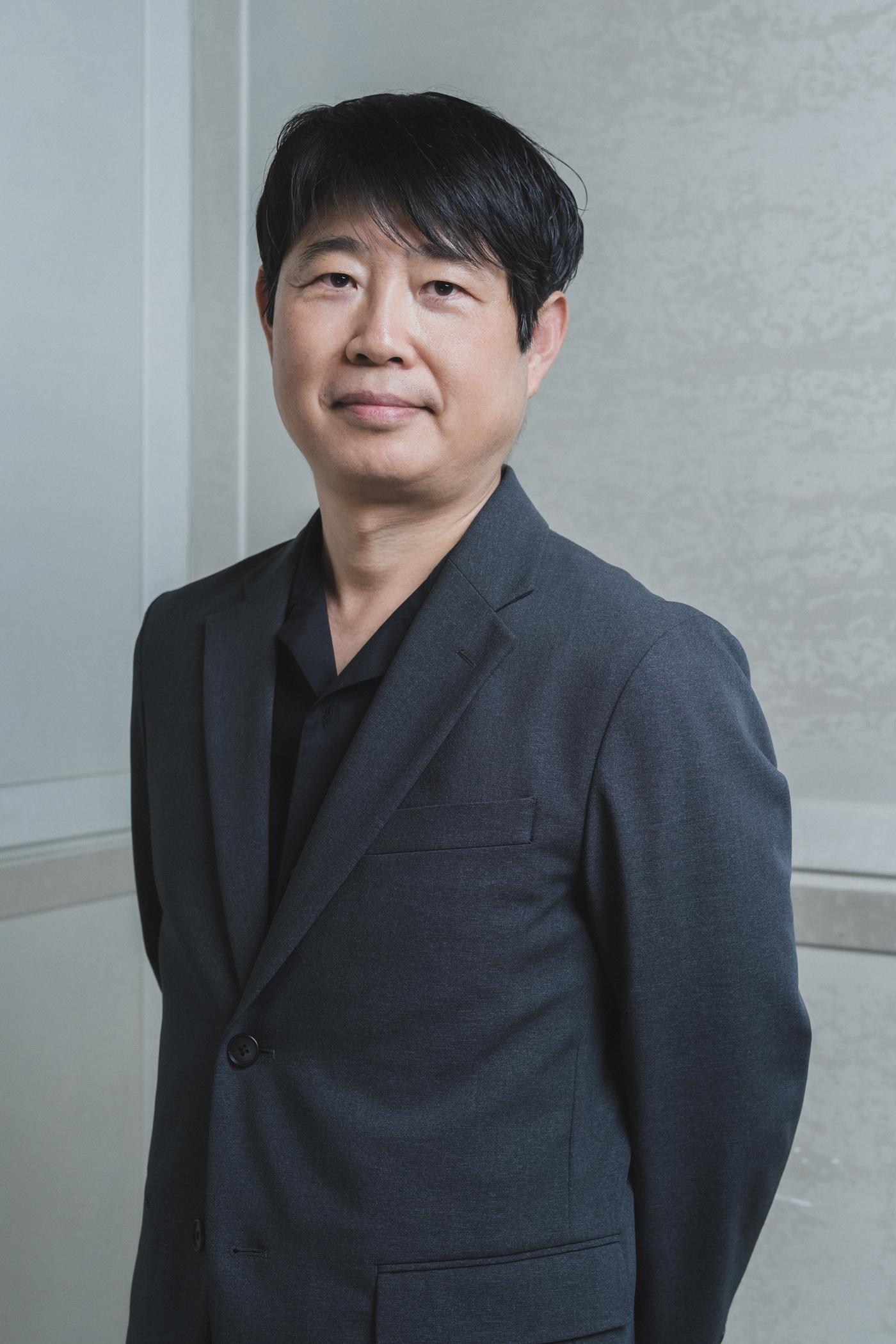 본문 이미지 - 손재곤 감독 / 롯데 엔터테인먼트 제공