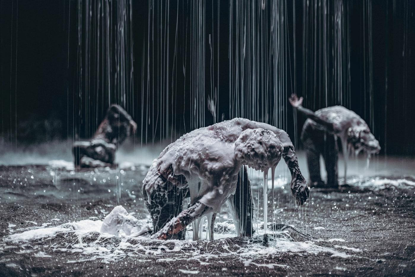 본문 이미지 - '플래닛[방랑자]' 공연 사진ⓒ Rahi Rezvani(GS아트센터 제공)