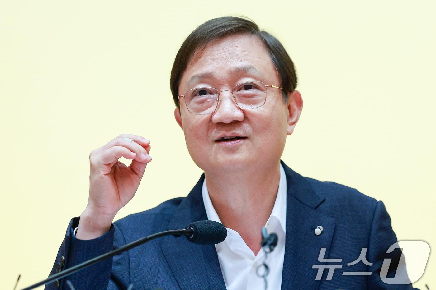 본문 이미지 - 이찬진 금융감독원장이 22일 서울 여의도 금감원에서 열린 기자간담회에 참석해 모두 발언을 하고 있다. 2026.6.22 ⓒ 뉴스1 안은나 기자
