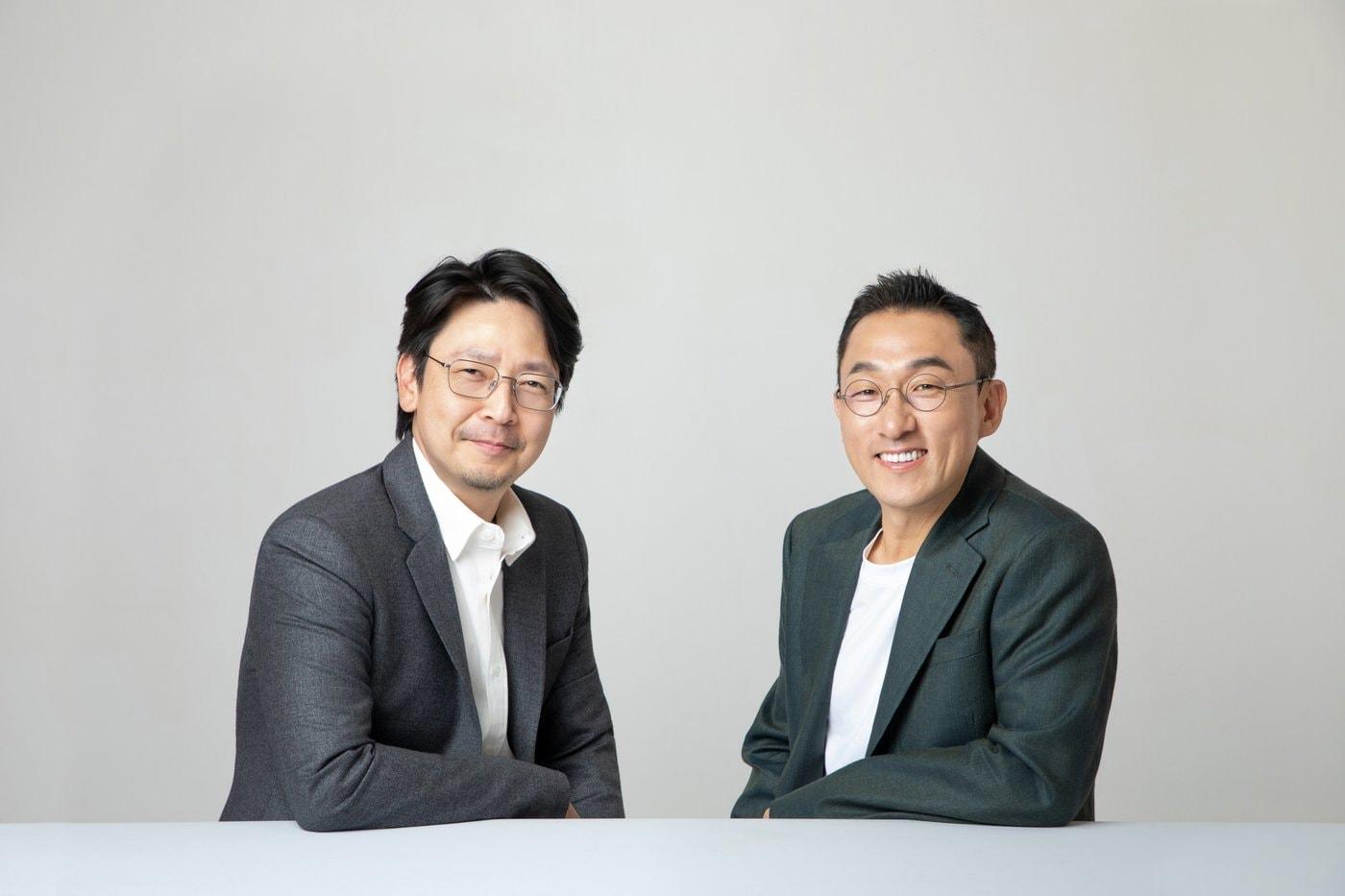 본문 이미지 - 카카오게임즈가 22일 임시주주총회를 열고 김태환(왼쪽)·이시우 공동대표를 선임했다.(카카오게임즈 제공. 재판매 및 DB금지)2026.6.22 ⓒ 뉴스1