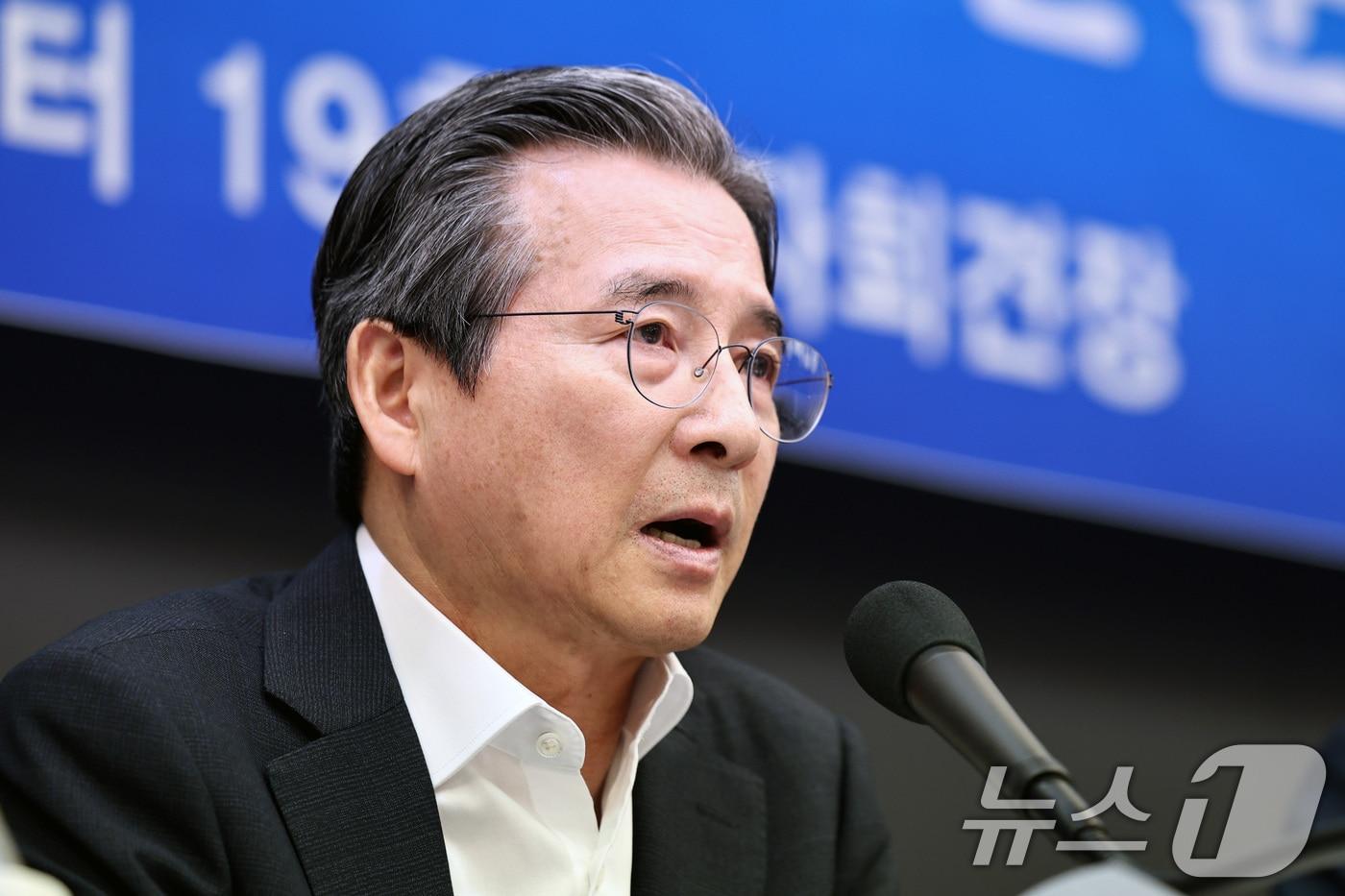 본문 이미지 - 김용범 청와대 정책실장. 2026.6.24 ⓒ 뉴스1 구윤성 기자