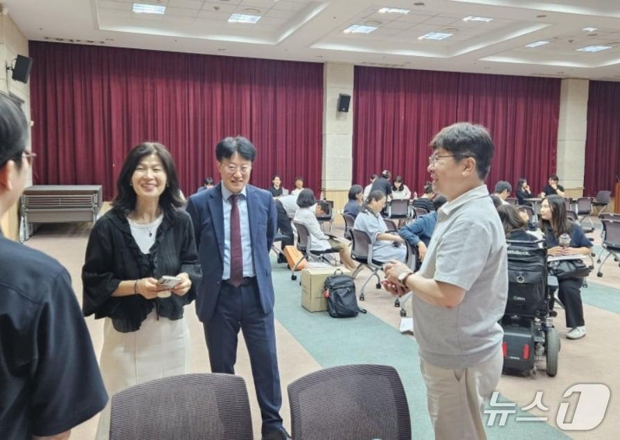 본문 이미지 - 대구·경북지방중소벤처기업청의 중소기업 공공구매상담회가 대구비즈니스센터에서 열렸다.(대구경북중기청 제공, 재판매 및 DB 금지)