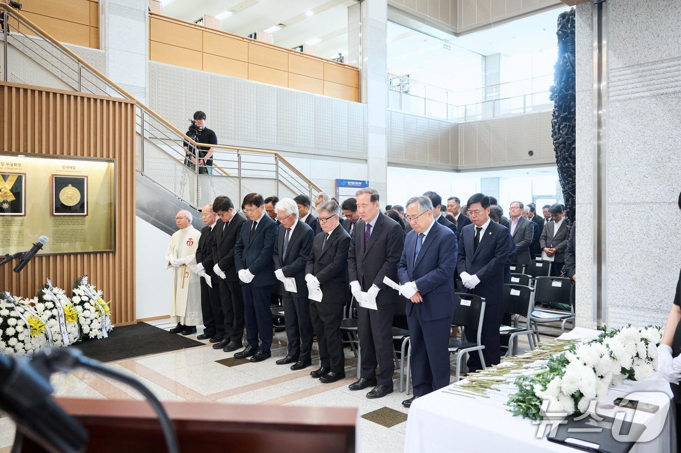본문 이미지 - 한림대학교,  윤대원 박사 제2주기 추도식 진행.(한림대 제공, 재판매 및 DB금지)