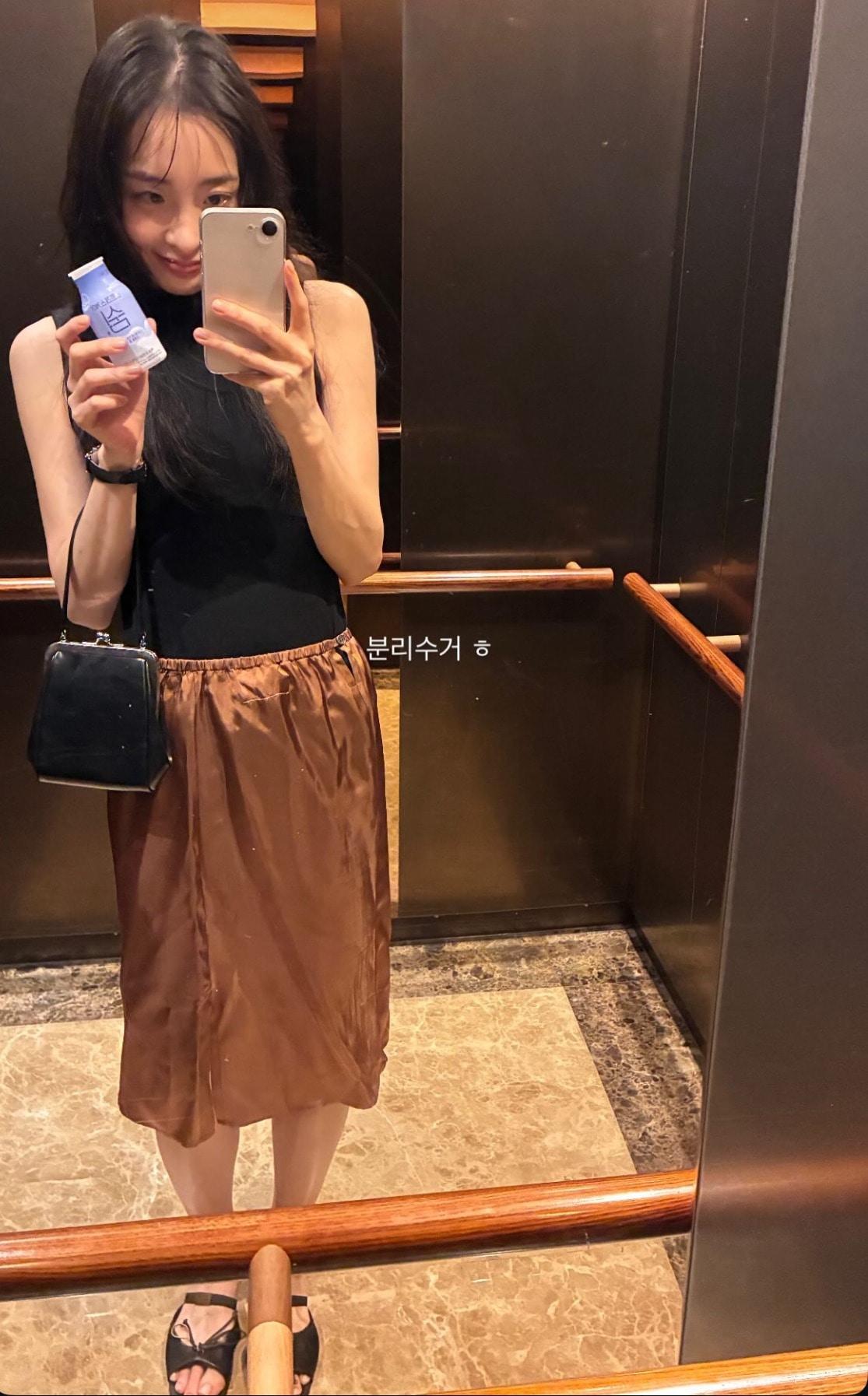 본문 이미지 - 김민하 인스타그램