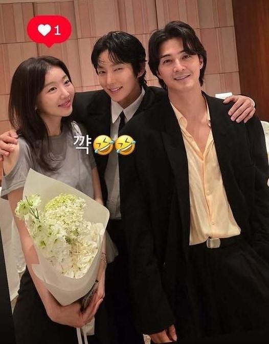 본문 이미지 - 장희진, 이준기, 김지훈(왼쪽부터) / 사진 출처=장희진 인스타그램