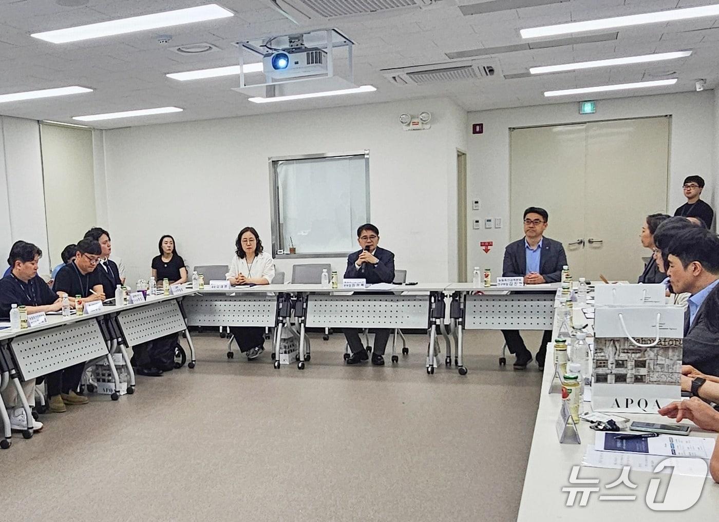 본문 이미지 - 농림축산검역본부는 5월 26일 '반려동물 분야별 협의체'를 발족했다(검역본부 제공). ⓒ 뉴스1
