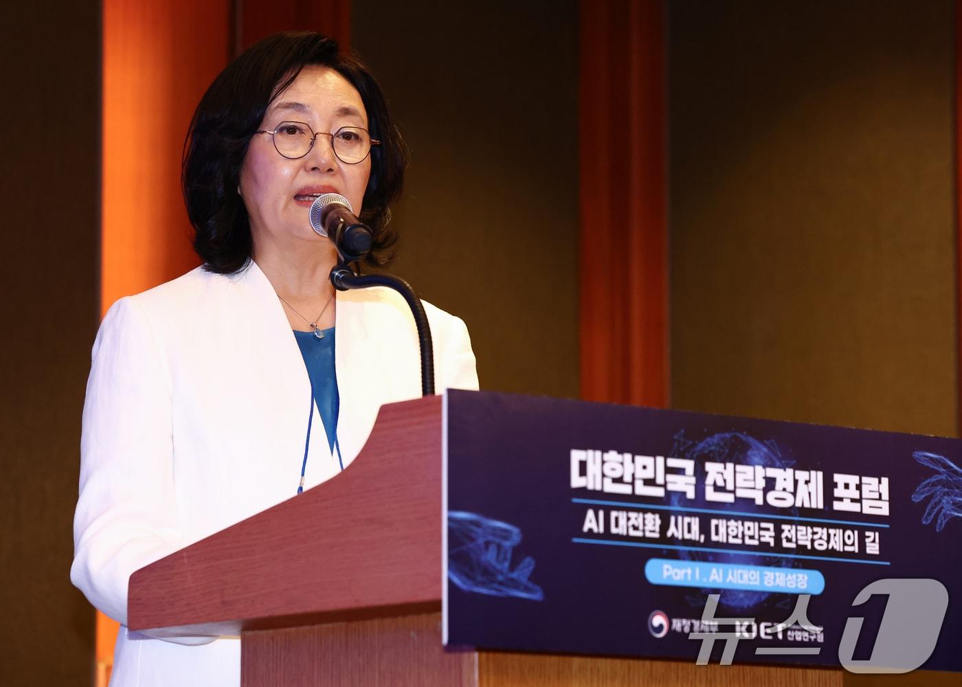 본문 이미지 - 박영선 한국여성의장 상임대표. 2026.6.30 ⓒ 뉴스1 김민지 기자