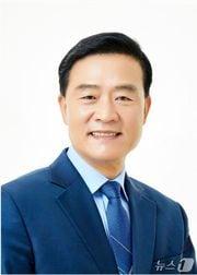 본문 이미지 - 이승로 더불어민주당 성북구청장 후보. (중앙선거관리위원회 제공)
