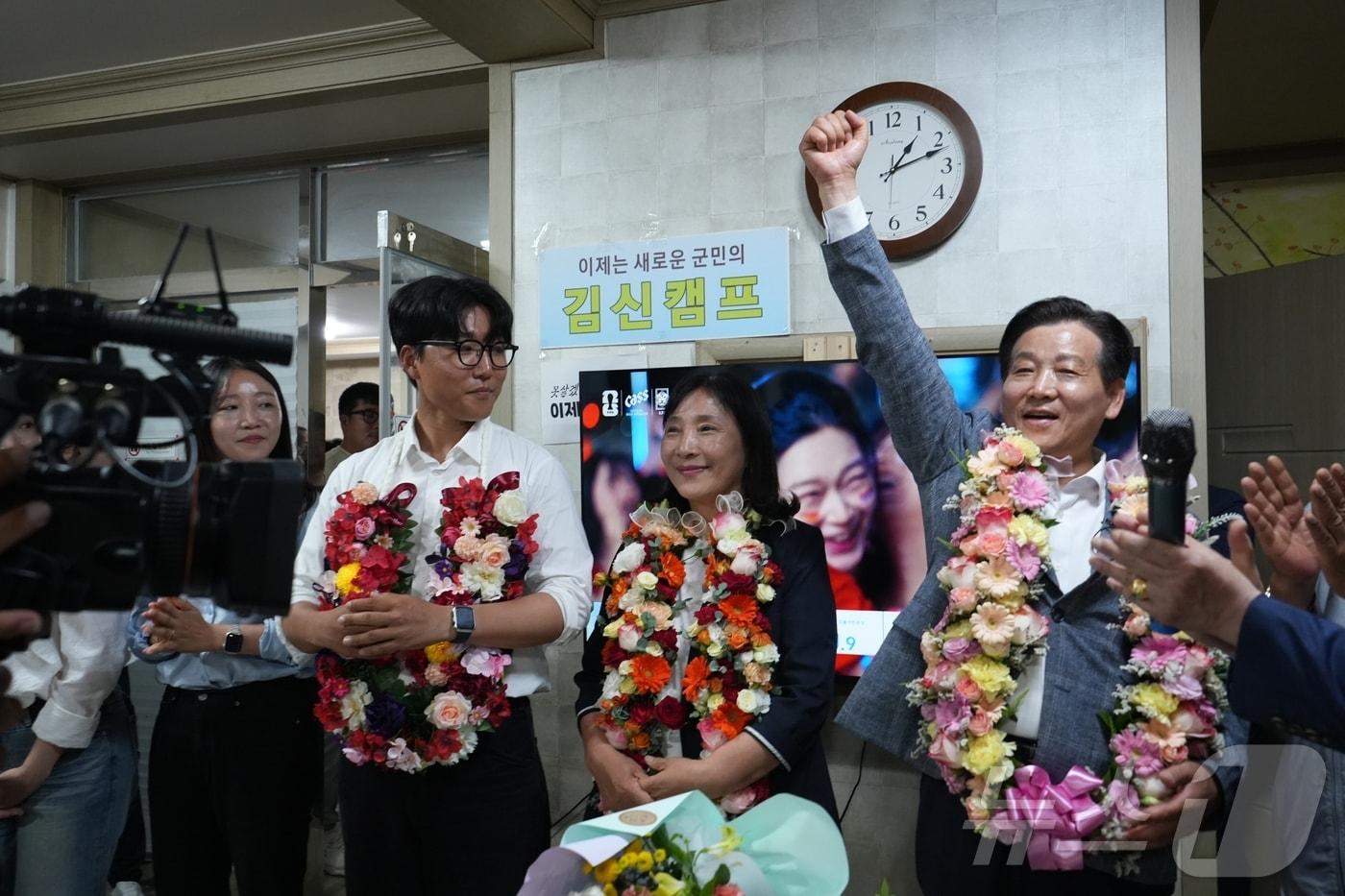 본문 이미지 - 김신 완도군수 무소속 후보(김신 캠프 제공. 재판매 및 DB금지) 2026.6.4 ⓒ 뉴스1 