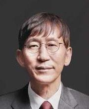 본문 이미지 - 장석복 IBS 신임 원장.(과기정통부 제공)