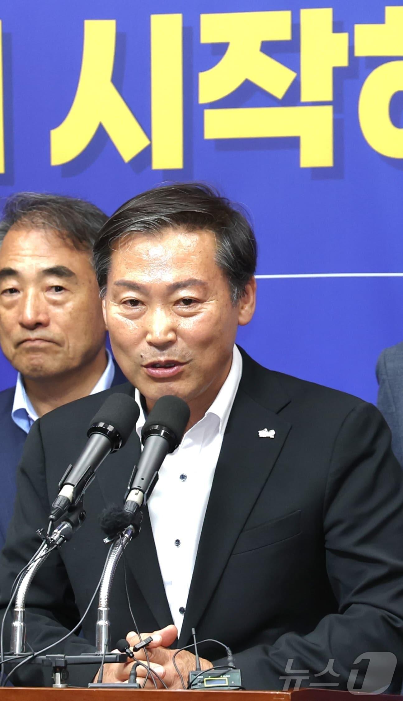 본문 이미지 - 전춘성 전북 진안군수가 첫 현장 행정으로 의료·요양 통합돌봄 사업 현장을 찾았다.. 2026.6.4 ⓒ 뉴스1 유경석 기자