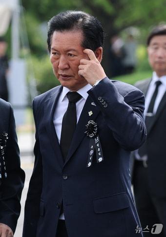 본문 이미지 - 정청래 더불어민주당 대표(청와대통신사진기자단). 2026.6.6 ⓒ 뉴스1 이재명 기자