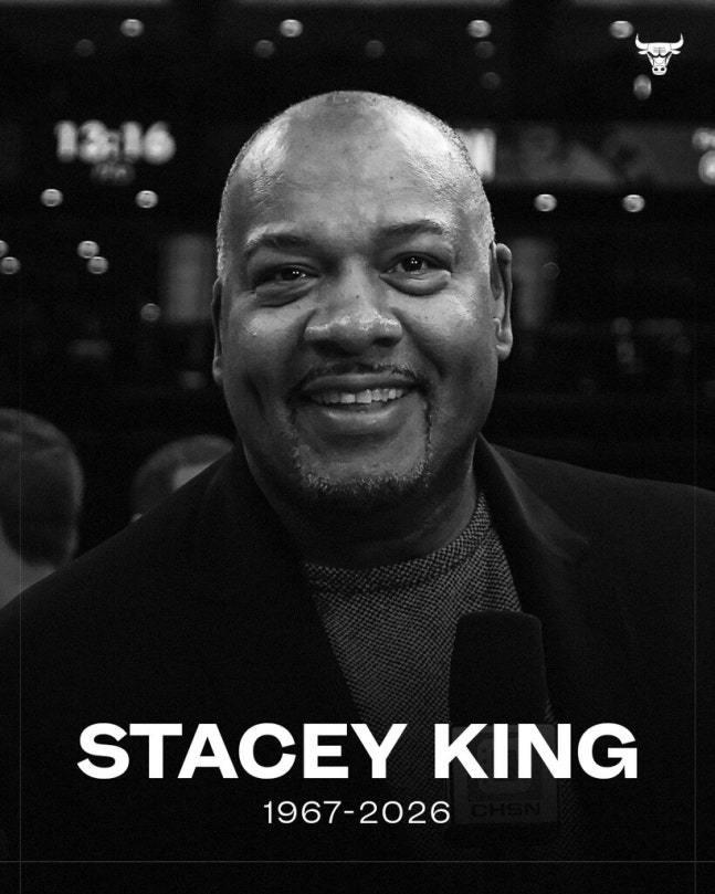 본문 이미지 - NBA 시카고 불스의 3연속 우승에 힘을 보탰던 스테이시 킹이 8일 별세했다.(시카고 불스 SNS 캡처)