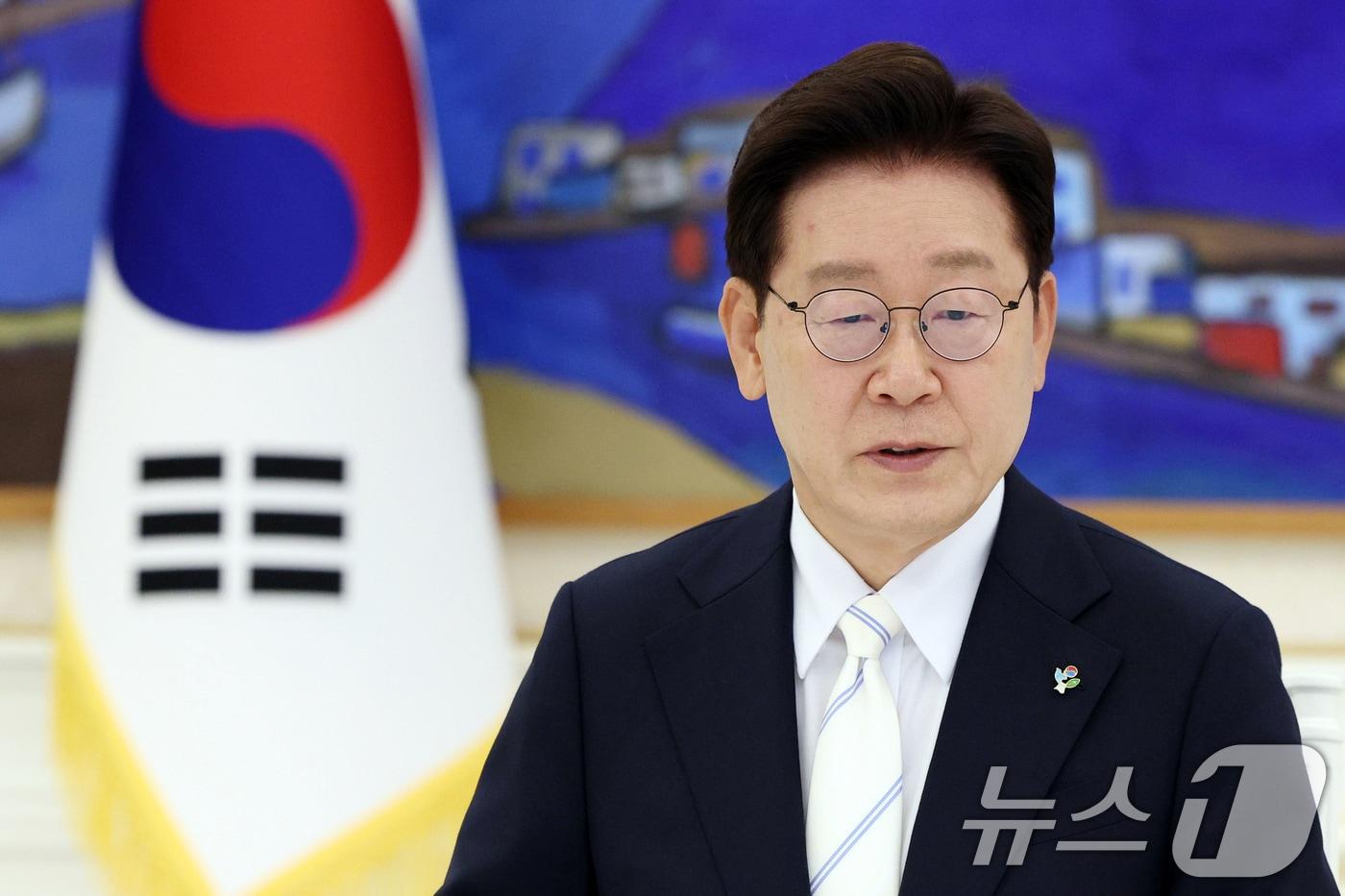 본문 이미지 - 이재명 대통령이 8일 청와대에서 열린 4부 요인 회동에서 발언하고 있다. 2026.6.8 ⓒ 뉴스1 이재명 기자