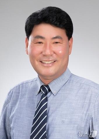 본문 이미지 - 서창수 제10대 경기 의왕시의회 전반기 의장. (의왕시의회 제공. 재판매 및 DB 금지) 2026.7.1/뉴스1