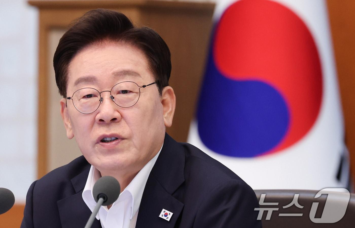 본문 이미지 - 이재명 대통령이 지난 14일 청와대에서 열린 국무회의에서 발언하고 있다. 2026.7.14 ⓒ 뉴스1 이재명 기자