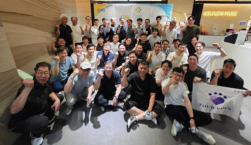 본문 이미지 - 서울시수의사회가 회원 간 화합과 건강 증진을 위해 마련한 '2026 서울시수의사회 세이브런(SAVe Run) 스크린골프대회'를 성황리에 마무리했다(수의사회 제공). ⓒ 뉴스1
