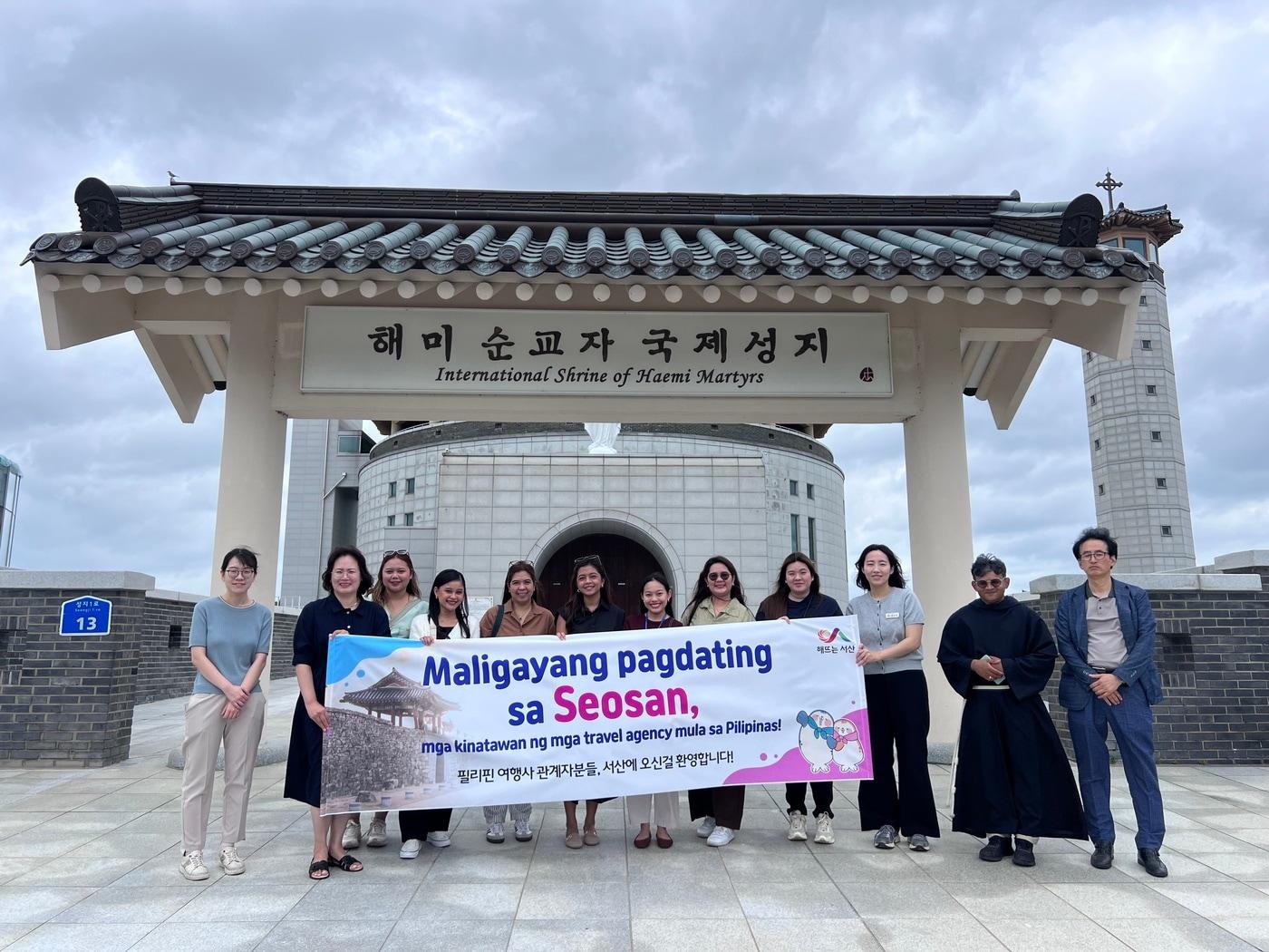 본문 이미지 - 필리핀 여행사  팸투어 진행 모습.(충남도 제공. 재판매 및 DB금지)/뉴스1