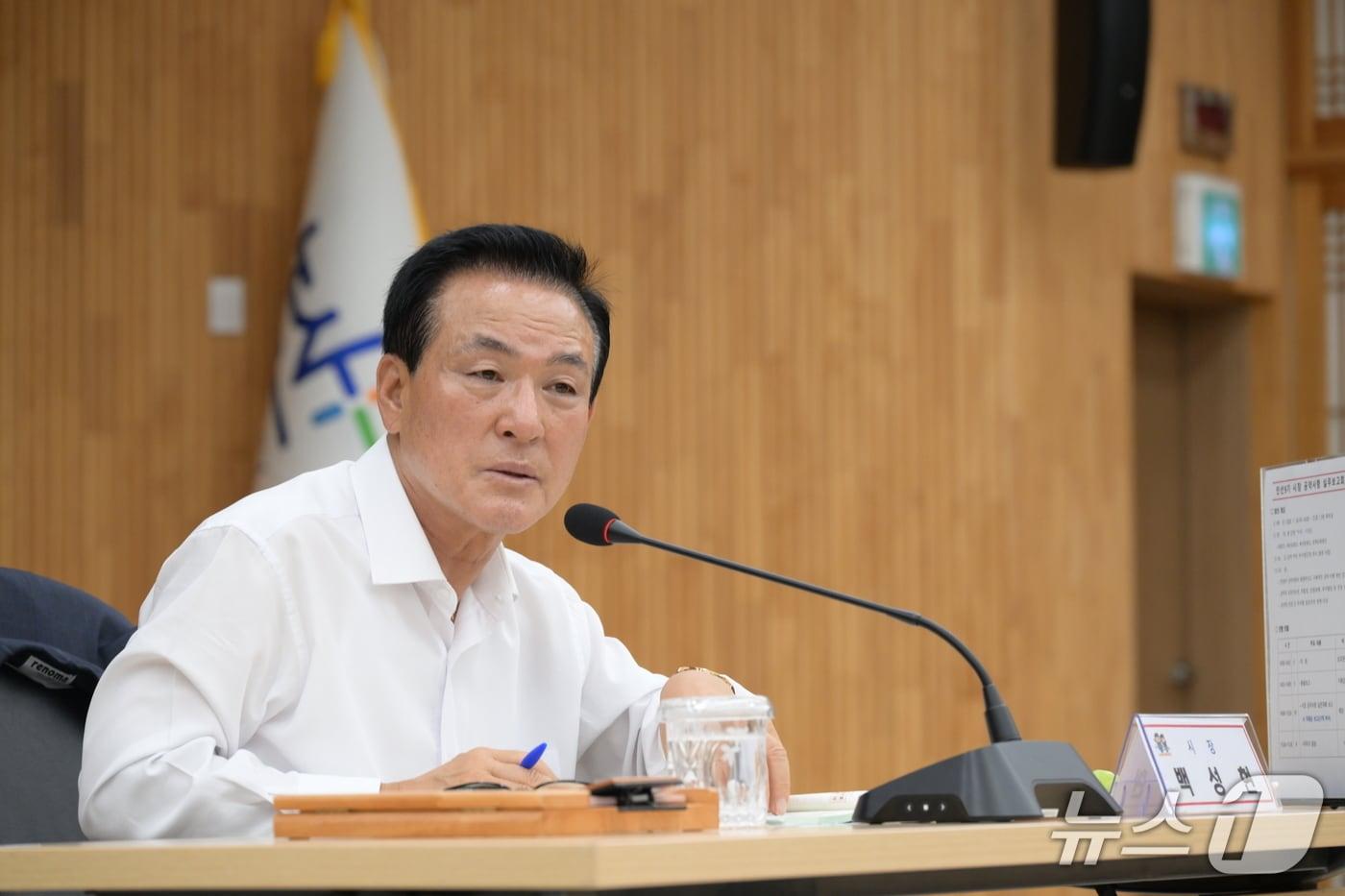 본문 이미지 - 논산시는 16일 시청에서 '민선9기 공약사항 검토보고회'를 열고 5개 분야 29개 공약사업의 실현 가능성과 실행 방안, 재원 확보 대책 등을 점검했다.(논산시 제공. 재판매 및 DB금지)/뉴스1