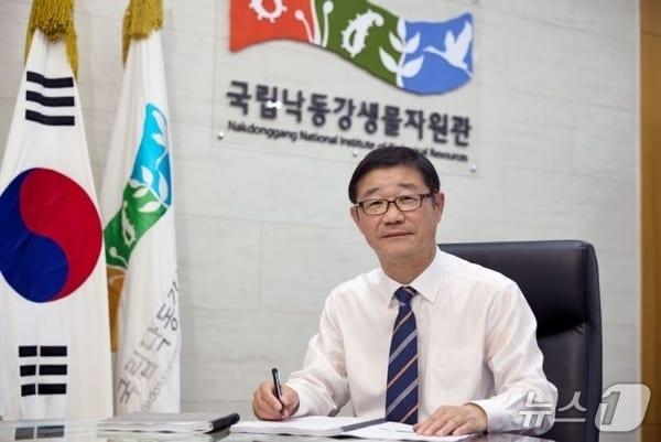 본문 이미지 - 용석원 낙동강생물자원관장(기후부 제공) ⓒ 뉴스1