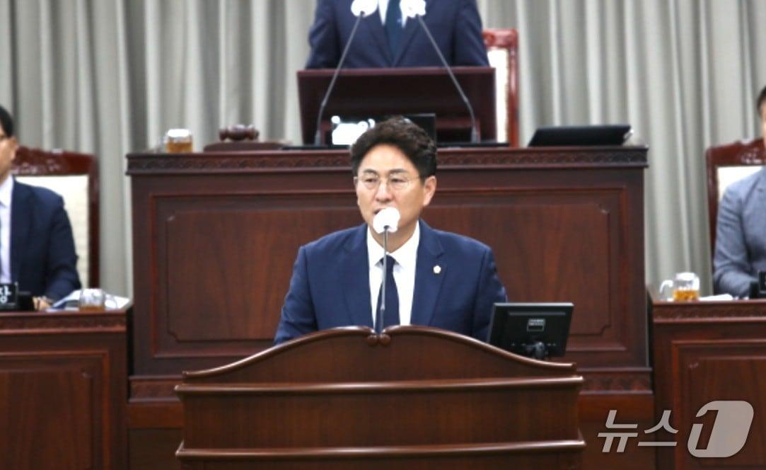 본문 이미지 - 조국혁신당 소속 조남석 익산시의원.