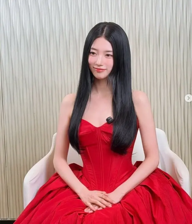 본문 이미지 - 수지 인스타그램