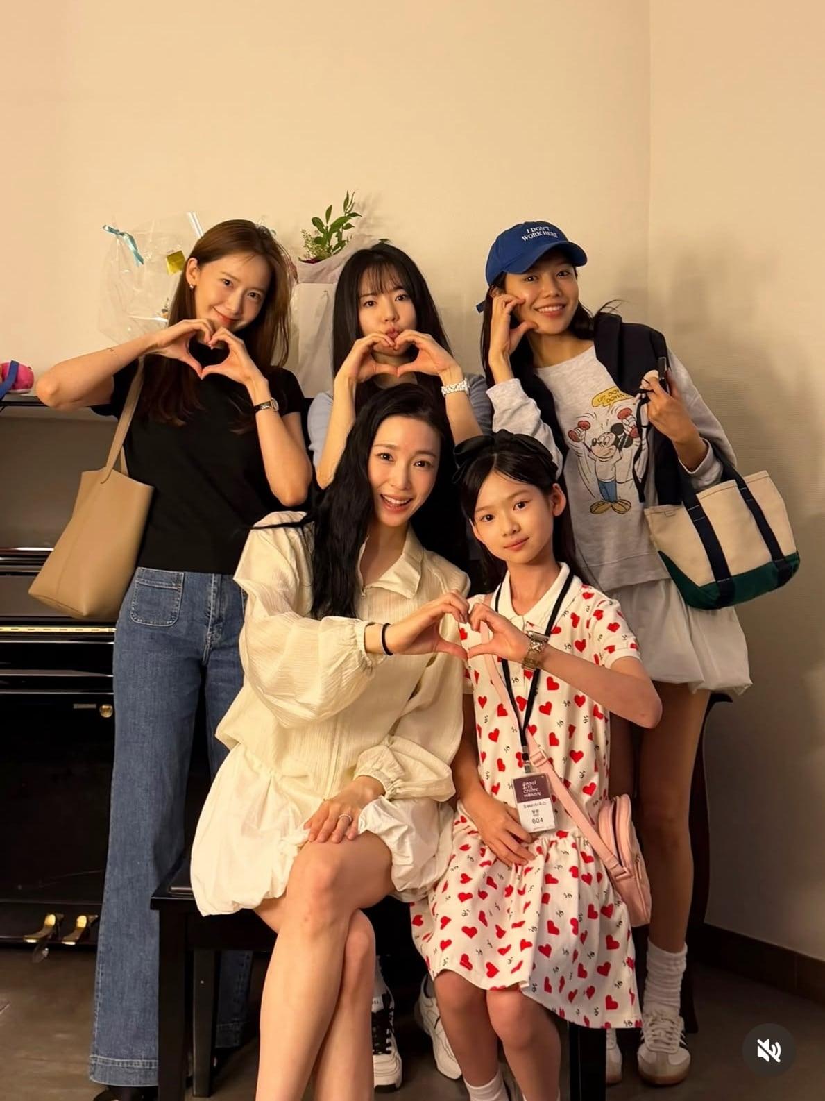 본문 이미지 - 사진=윤아 인스타그램