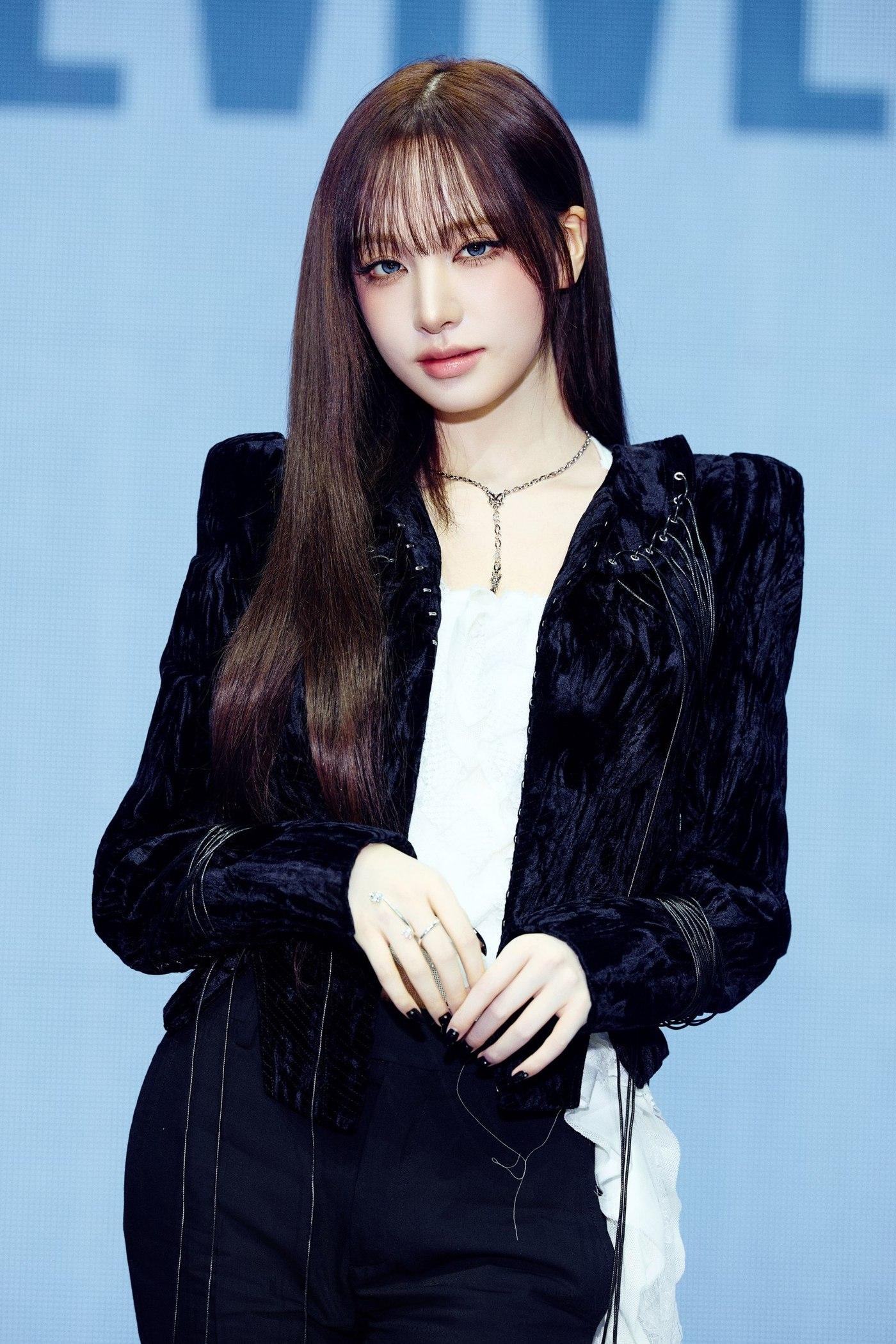 본문 이미지 - 아이브 리즈 / 스타쉽엔터테인먼트 제공