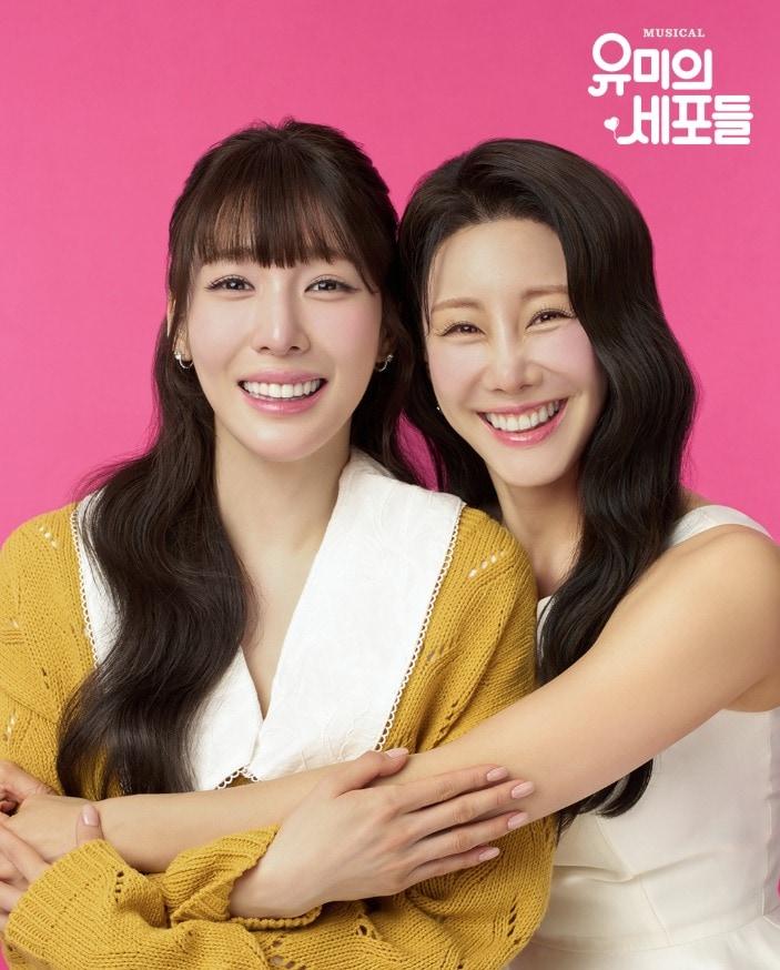 본문 이미지 - '유미' 역의 티파니영(왼쪽)과 '사랑 세포' 역의 김소향(사진='유미의 세포들' 공식 인스타그램 갈무리)