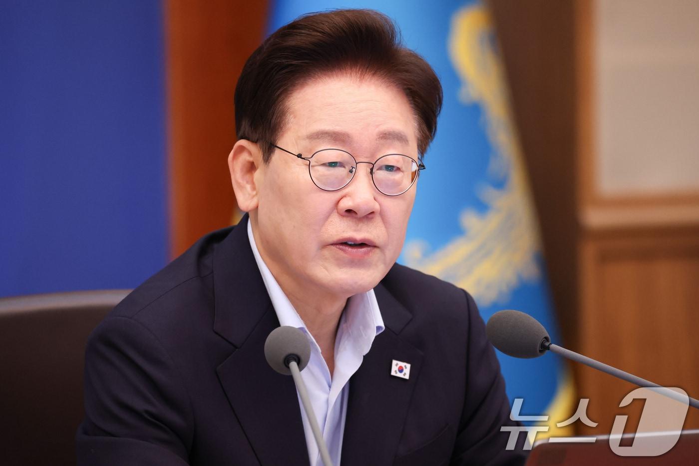 본문 이미지 - 이재명 대통령이 21일 청와대에서 열린 국무회의에서 발언을 하고 있다. 2026.7.21 ⓒ 뉴스1 허경 기자