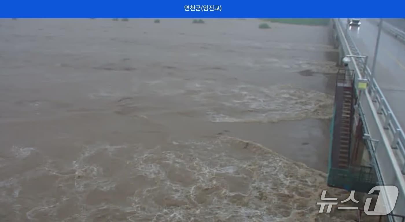 본문 이미지 - 연천 임진교 (한강홍수통제소 CCTV 캡쳐, 재판매 및 DB금지)