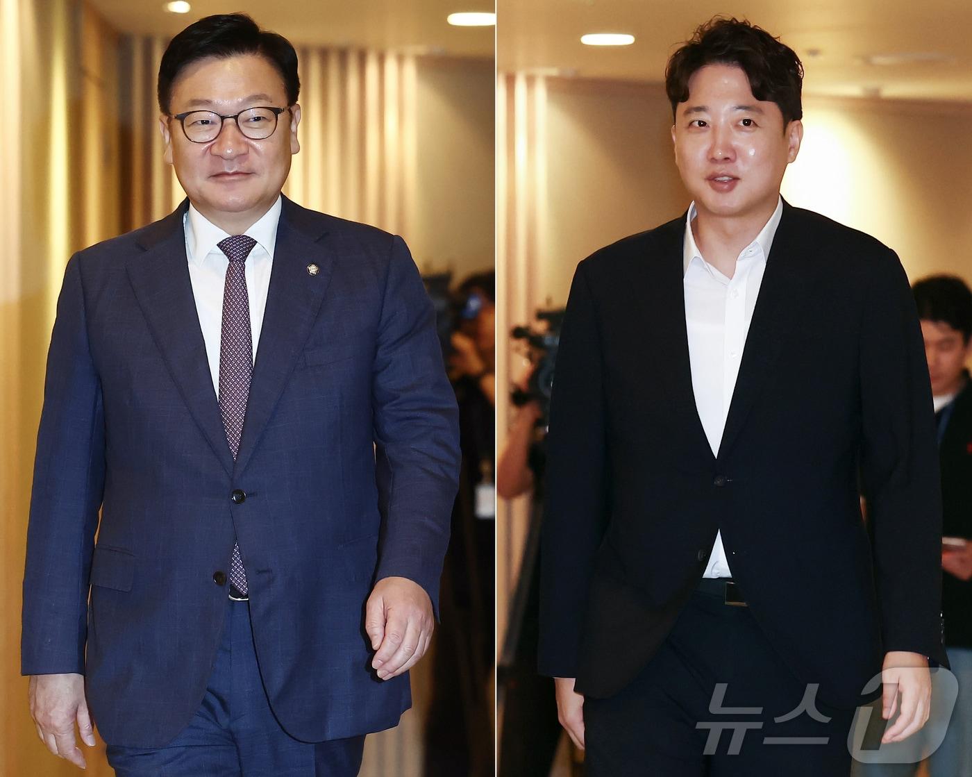 본문 이미지 - 정점식 국민의힘 원내대표(왼쪽)와 이준석 개혁신당 대표가 21일 이준석 개혁신당 대표와 오찬 회동하기 위해 서울 여의도 한 식당으로 향하고 있다. 2026.7.21 ⓒ 뉴스1 김민지 기자