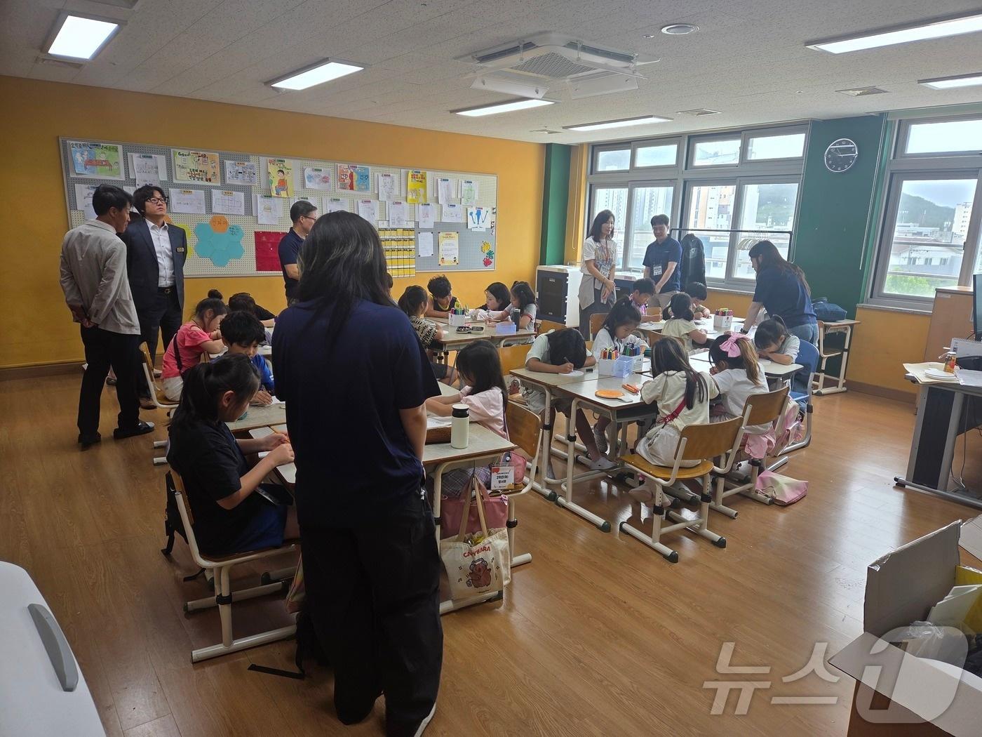본문 이미지 - 경북교육청은 22일 영덕야성초등학교에서 오는 24일까지 ‘2026 교육희망캠프’를 운영한다. /뉴스1