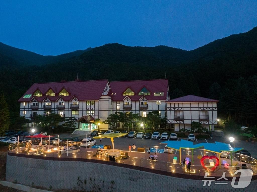 본문 이미지 - 광양제철소 백운산수련원 전경 