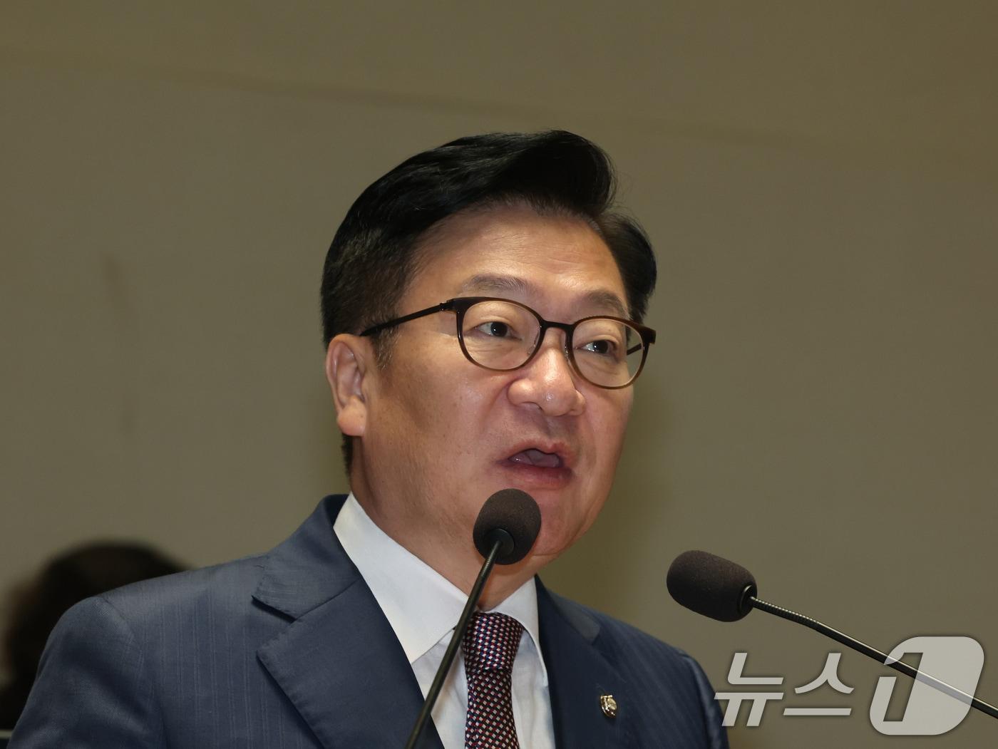 본문 이미지 - 정점식 국민의힘 원내대표가 23일 오전 서울 여의도 국회에서 열린 제22대 국회 후반기 상임위원장 후보자 선출 의원총회에서 모두발언을 하고 있다. 2026.7.23 ⓒ 뉴스1 황기선 기자