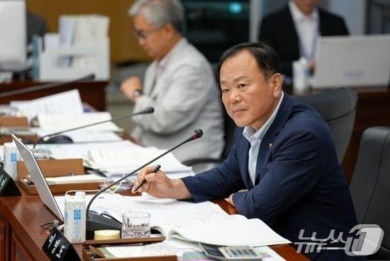 본문 이미지 - 이병도 전북도의원이 교육청의 국외연수 운영 실태를 언급하며 도민이 신뢰할 수 있는 국외연수 제도 마련을 촉구했다. (의회제공, 재판매 및 DB금지)2026.7.23/뉴스1