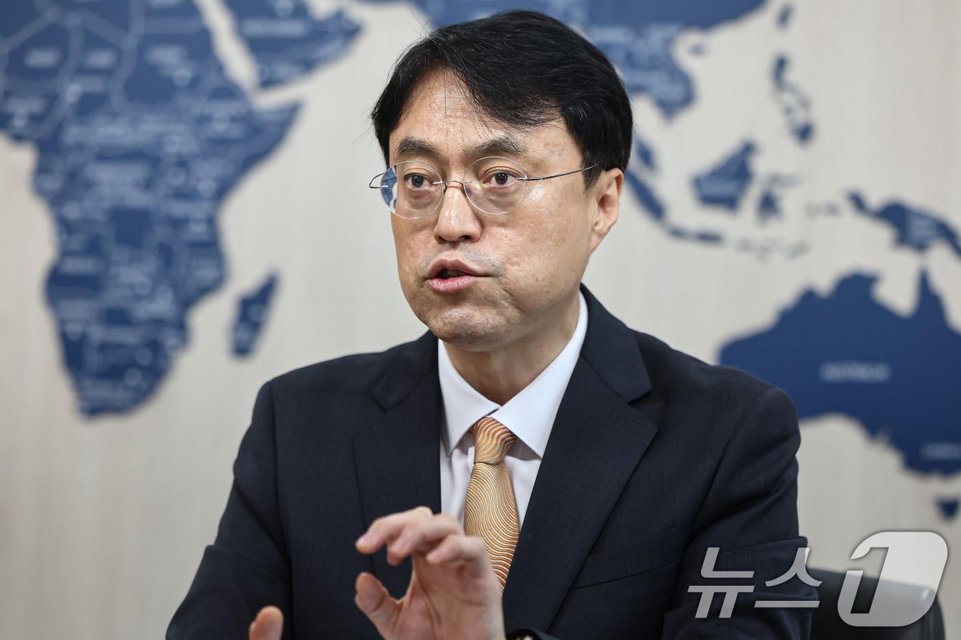 본문 이미지 - 차용호 법무부 출입국외국인정책본부장이 23일 경기 과천 법무부에서 뉴스1과 인터뷰를 하고 있다. 2026.7.23 ⓒ 뉴스1 김도우 기자