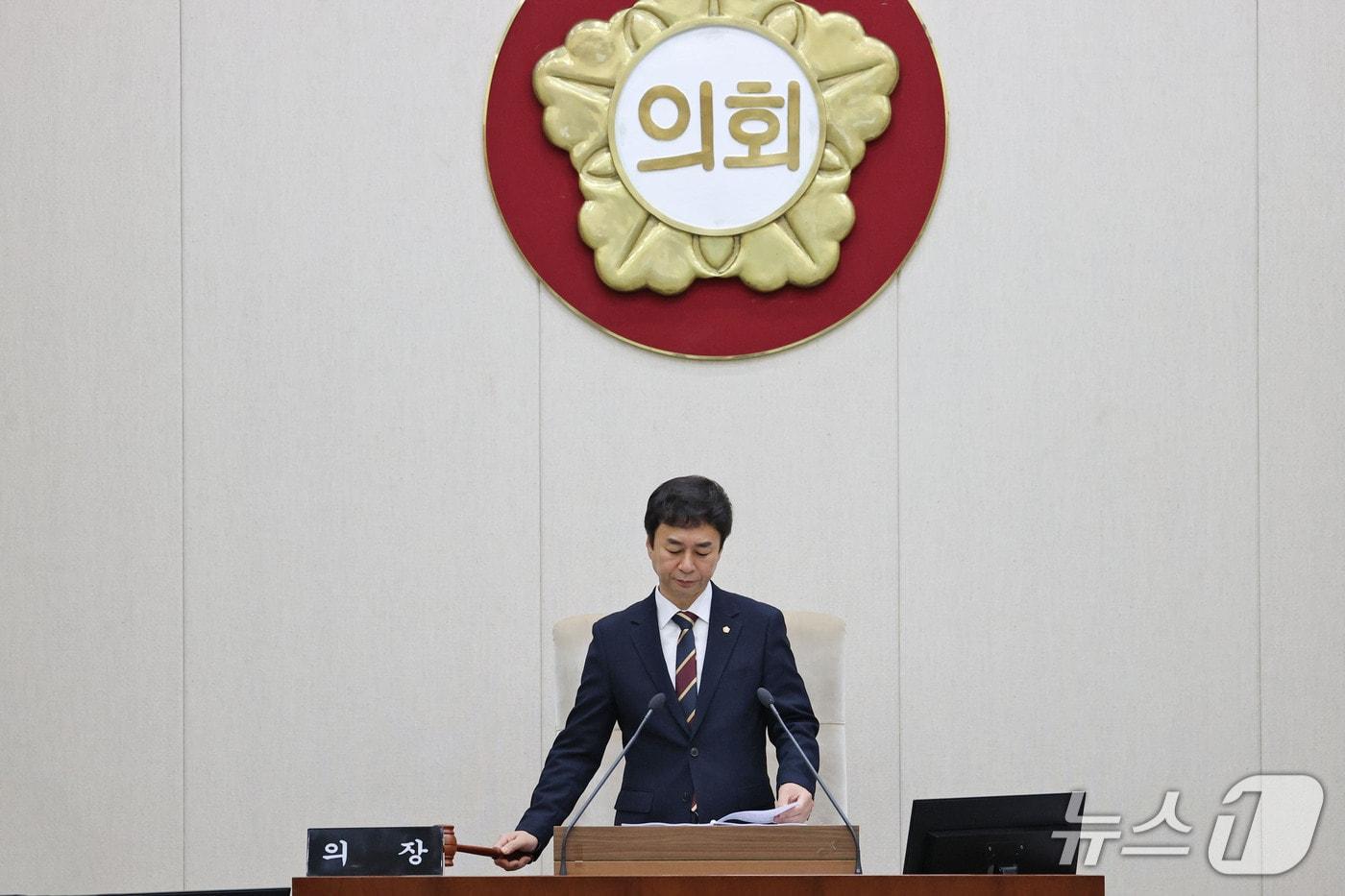 본문 이미지 - 제10대 강원 원주시의회가 24일 본의회장에서 2차 본회의를 끝으로 제267회 임시회 일정을 마무리했다. (원주시의회 제공. 재판매 및 DB금지) 2026.7.24/뉴스1