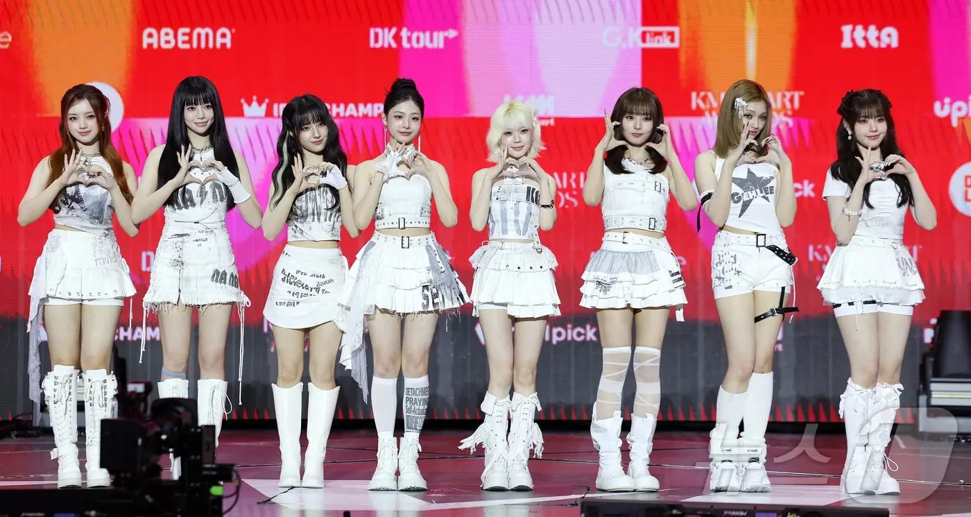 본문 이미지 - 그룹 유니스 ⓒ 뉴스1 김진환 기자