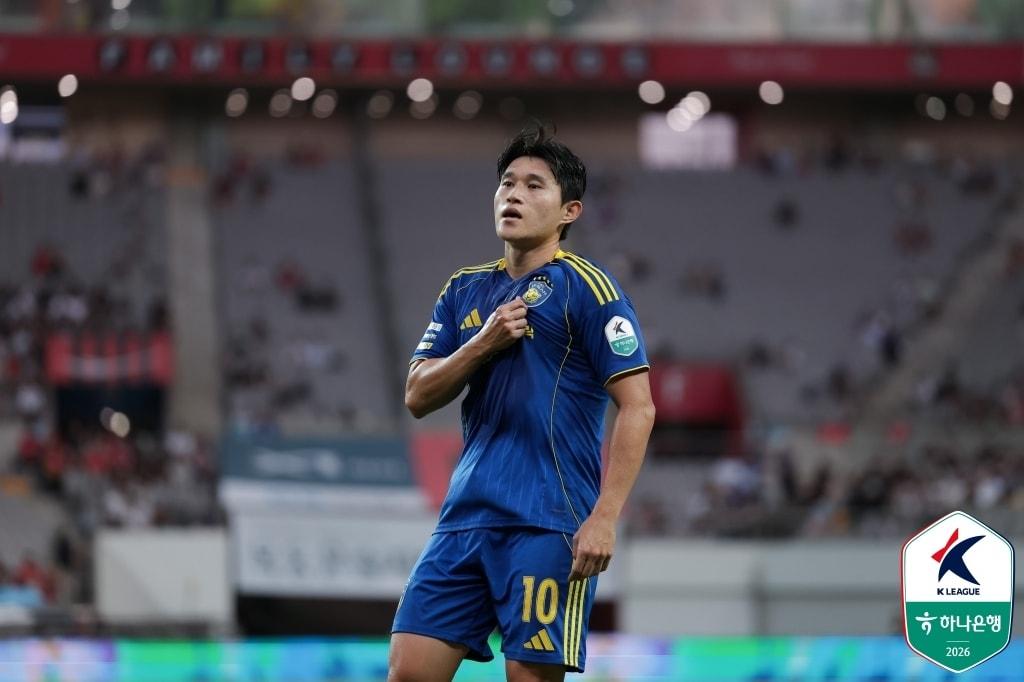 본문 이미지 - 결승골을 터뜨린 울산 이동경(한국프로축구연맹 제공) 