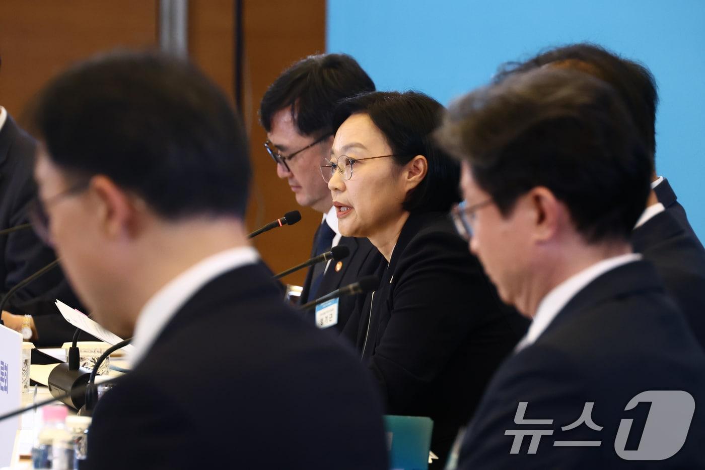 본문 이미지 - 한성숙 국무총리가 27일 서울 중구 대한상공회의소에서 열린 부동산정책 국민 대토론회에서 모두발언을 하고 있다. (공동취재) 2026.7.27 ⓒ 뉴스1 김도우 기자