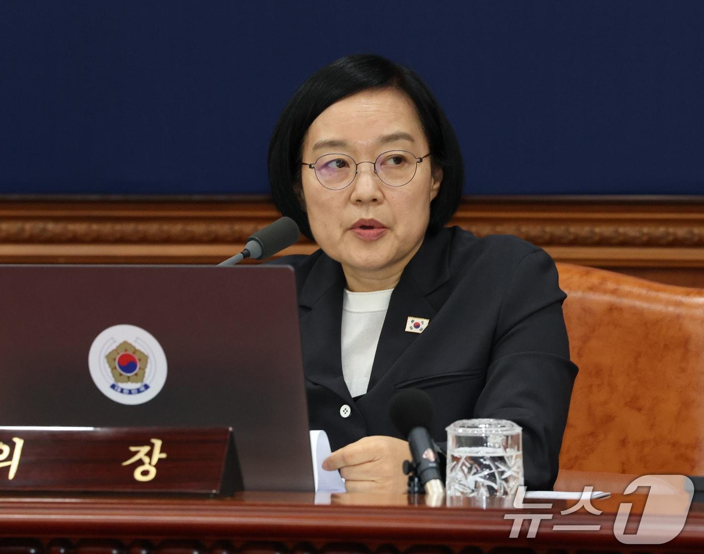 본문 이미지 - 한성숙 국무총리가 28일 오전 서울 종로구 정부서울청사에서 열린 국무회의에서 모두발언을 하고 있다. (공동취재) 2026.7.28 ⓒ 뉴스1 김명섭 기자