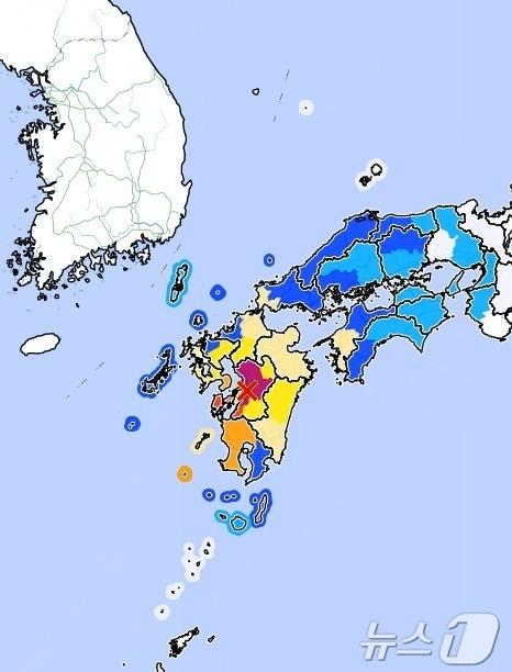 본문 이미지 - 일본 규슈 구마모토에서 발생한 규모 7.1 강진의 영향으로 28일 부산과 경북 등 지역에서 시민들의 문의 신고가 잇따랐다. 사진은 이날 일본 기상청 홈페이지 갈무리 (일본 기상청 홈페이지 캡쳐. 재판매 및 DB금지) 2026.7.28 ⓒ 뉴스1 포토공용 기자