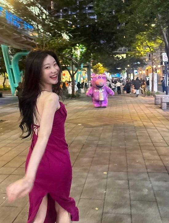 본문 이미지 - 채령 인스타그램