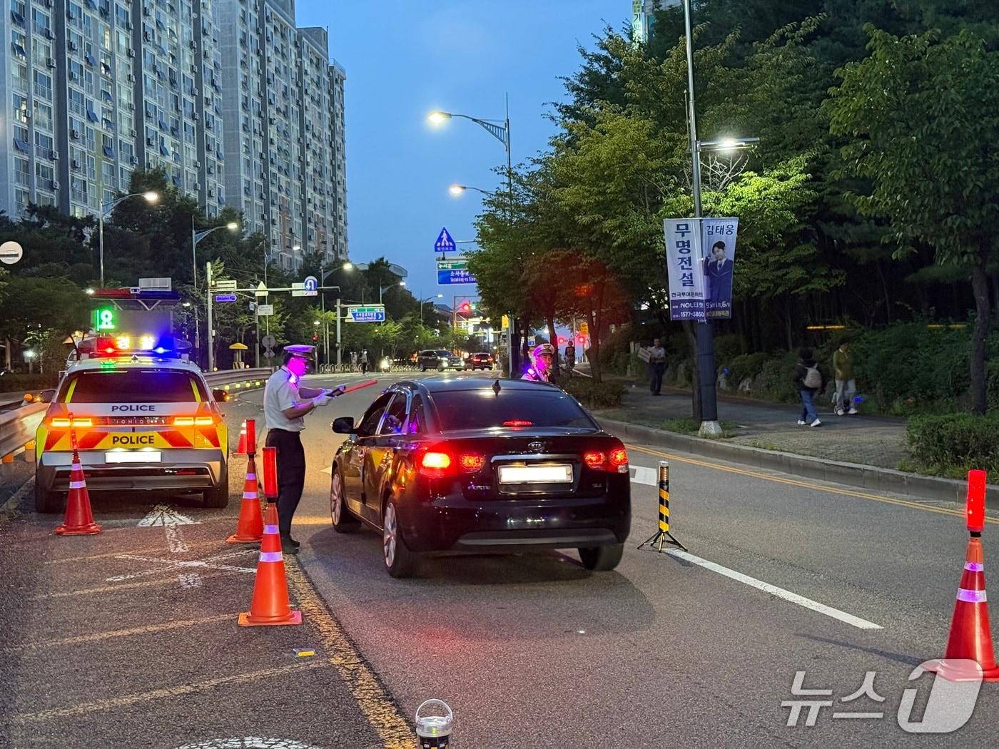 본문 이미지 -  경기남부경찰청 음주운전 특별단속 현장. (경기남부청 제공. 재판매 및 DB 금지) 2026.7.3/뉴스1  