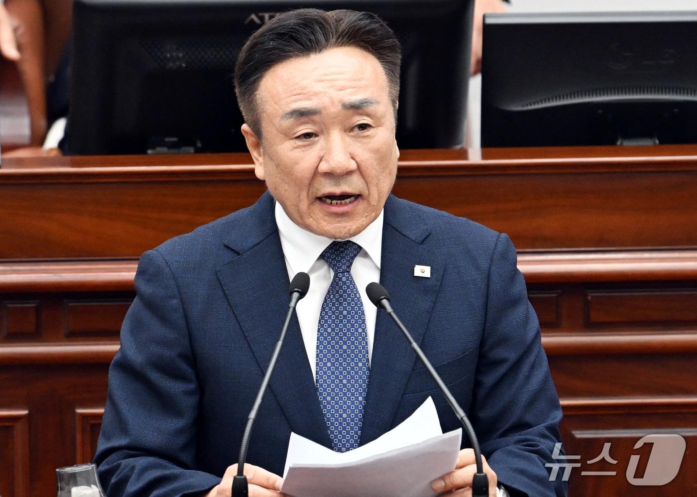 본문 이미지 - 양경호 제주특별자치도의회 의원(제주시 노형동 갑·더불어민주당)이 30일 오후 제주도의회 본회의장에서 열린 제453회 제주도의회 임시회 제2차 본회의에서 5분 자유발언을 하고 있다.(제주특별자치도의회 제공, 재판매 및 DB 금지)